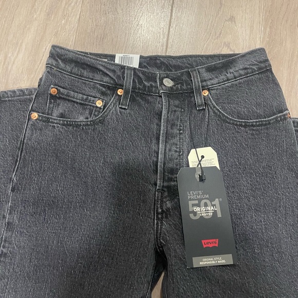 Levis 501 original cropped high rise jeans - Picture 2 of 5